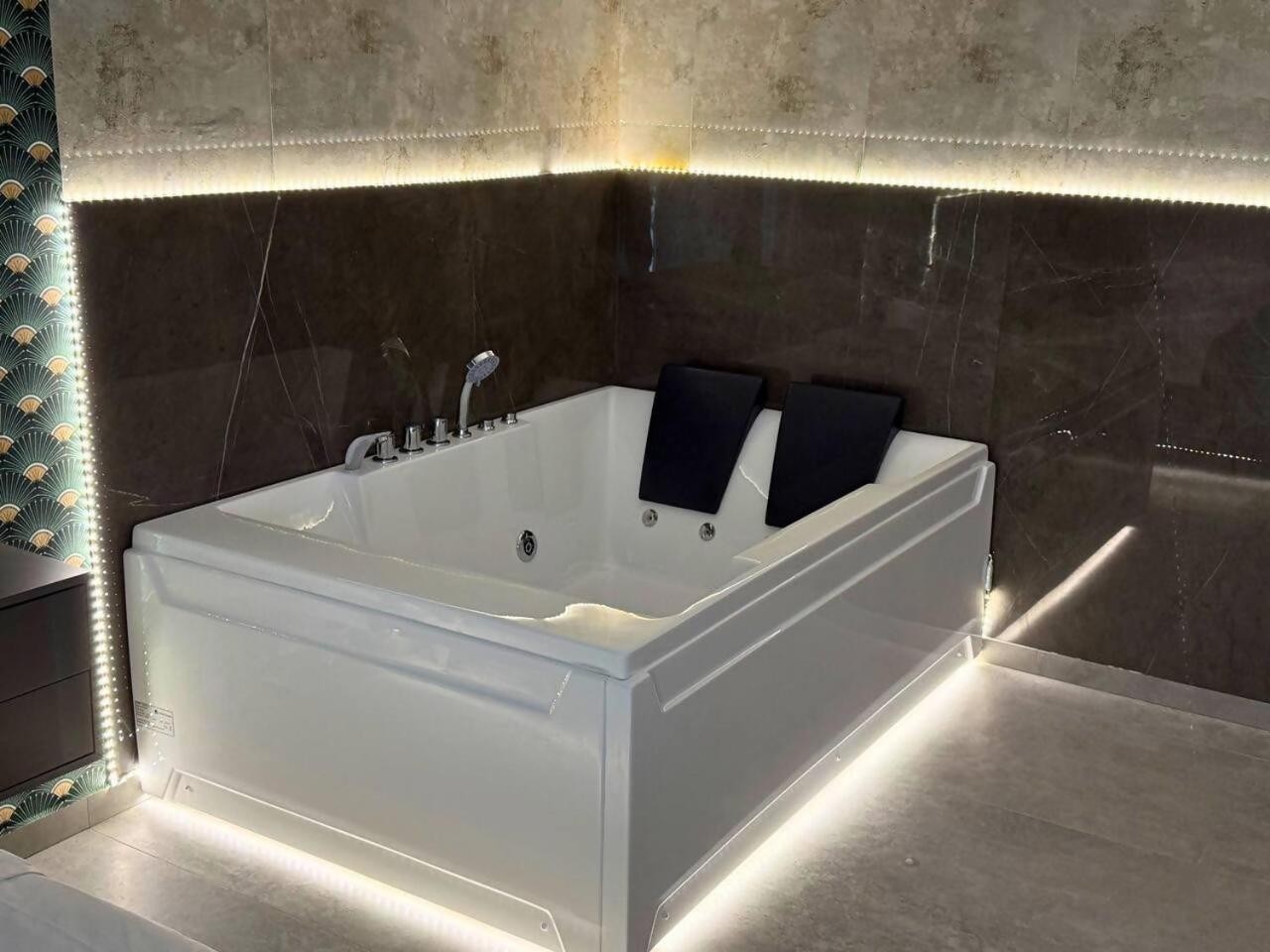 Rhome In Garbatella Bed & Breakfast *
